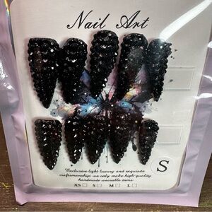 Punk goth black glass diamond rhinestone pointed‎ stiletto fake nails 10 pcs NWT